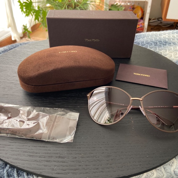 PENELOPE SUNGLASSES, SHINY BORDEAUX - Picture 4 of 8